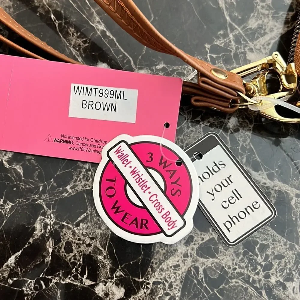 NWT❤️‍🔥3 in 1 Isaac Mizrahi Wristlet, Wallet & Crossbody Multipurpose Strap Bag